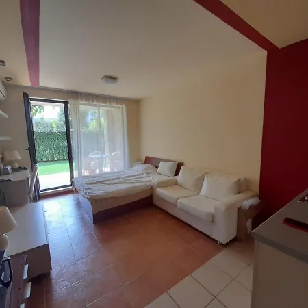 Apartamento Beach Complex Private Studio Flat First Line Kavatsi Smokinya Beach *